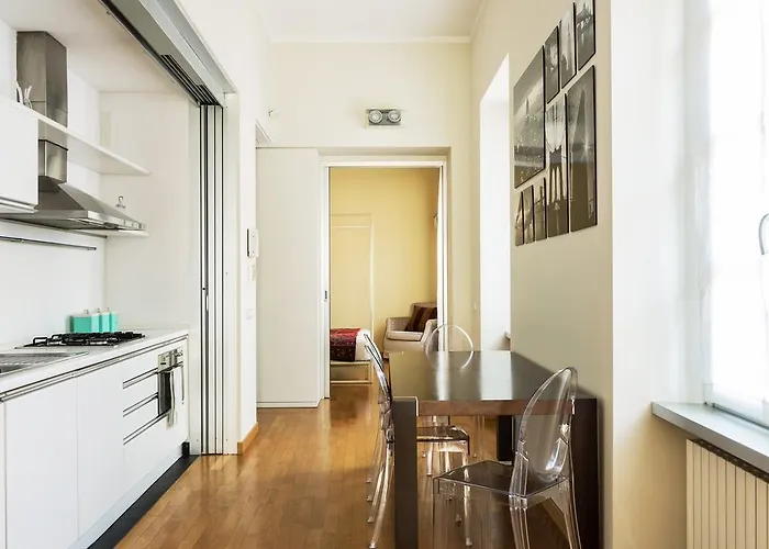 Via Rusconi 10 - Bymyhomeincomo * 코모